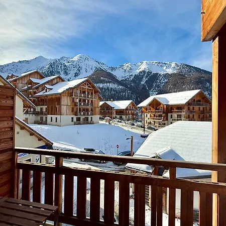 Aux Orres 1800 Apartment